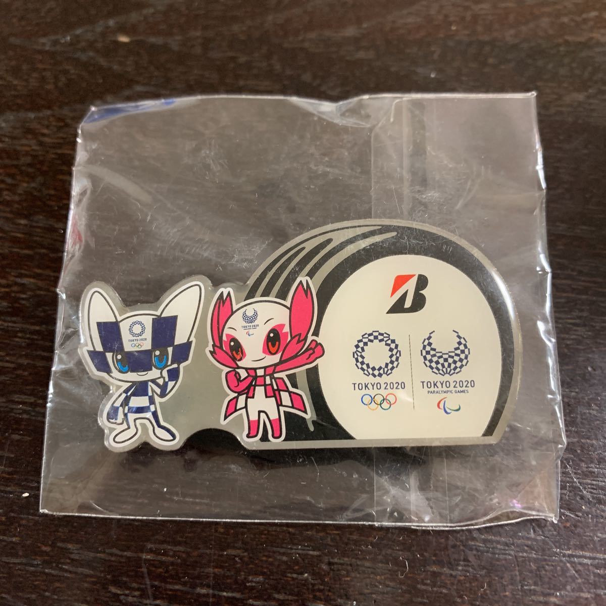 ヤフオク! -東京オリンピックピンバッジの中古品・新品・未使用品一覧