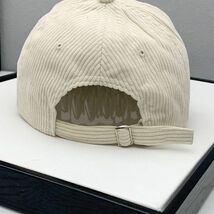 キャップ 帽子 コーデュロイ生地 Rロゴ サイズ調節可能 (オフホワイト)_画像2