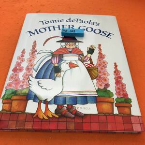 D58-023 Tomie de Paola's MOTHER GOOSE Putnam