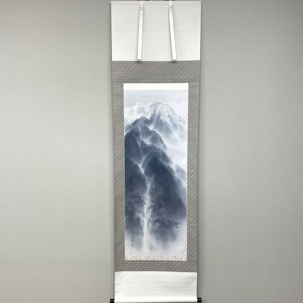 ★Closing sale! ★Sold out for 1 yen! ★Bundled shipping possible ★Hanging scroll ★Okura Gyokumo ★Miyama Yukoku ★Authentic work ★Comes with paulownia box ★Authenticity guaranteed ★Shakugobaku ★Long-term storage item, painting, Japanese painting, landscape, Fugetsu