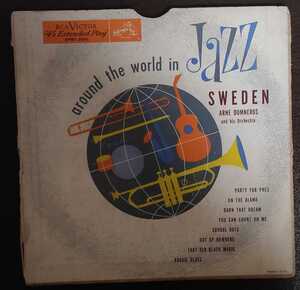  米　45 ARNE DOMNERUS/AROUND THE WORLD IN JAZZ - SWEDEN/ VICTOR 3032