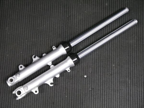 超特価SALE開催! TZR250 3MA RZ250 後方排気 フロントフォーク 純正