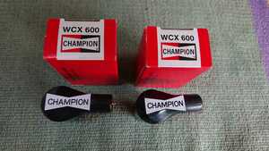 2個 ビンテージ デッドストック イギリス製 チャンピオン プラグキャップ WCX600 ベークライト オールド ミニ オースチン BMC トライアンフ