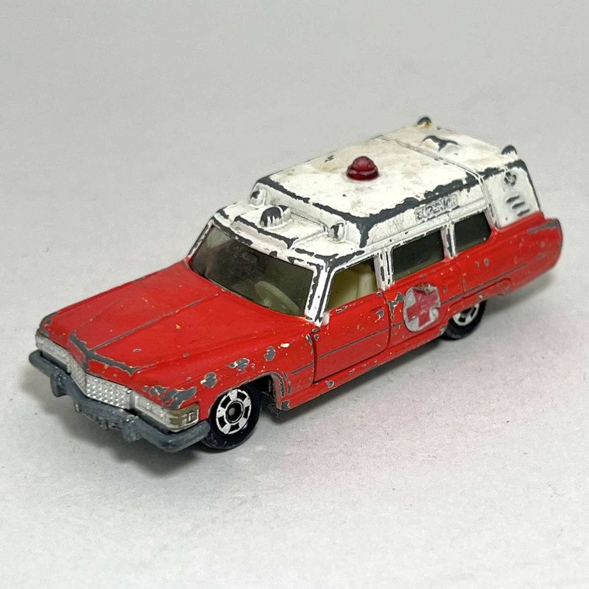 ヤフオク! -「トミカ キャデラック 救急車」の落札相場・落札価格