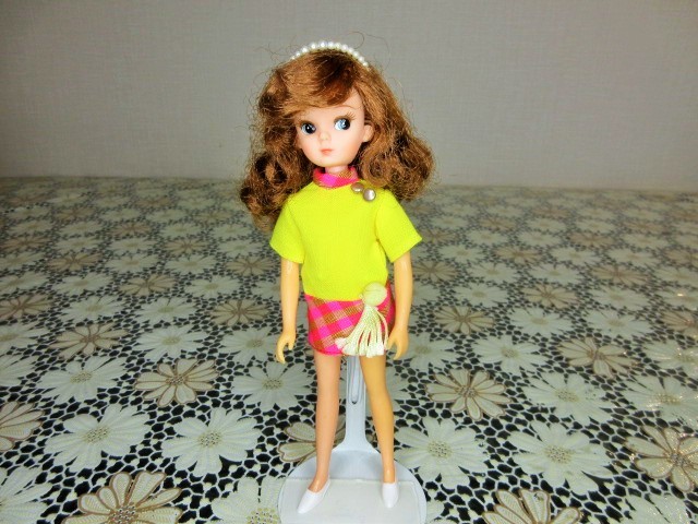 ヤフオク! -「初代リカちゃん 洋服」の落札相場・落札価格