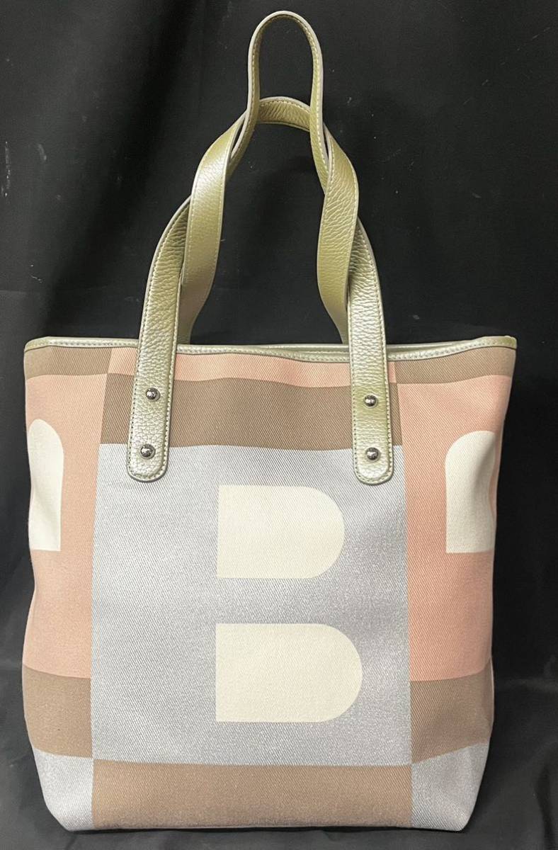bally トートバッグの値段と価格推移は?|535件の売買情報を集計した ...