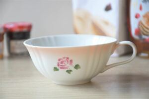 マニーローズ　フェリシエンヌ・ド・プランタンティーカップ　コーヒーカップ　日本製 陶器 新作