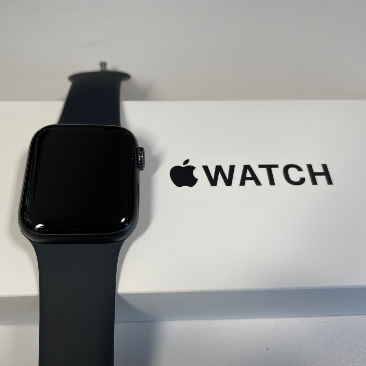 五十様専用］【新品未開封】Apple Watch SE 第二世代 GPSモデル 時計