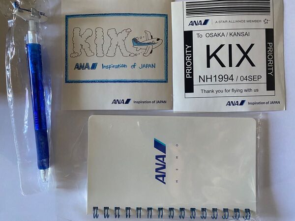 ANA 関西空港限定ステッカー2枚&B787ボールペン&メモ帳