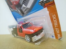 ■ HOTWHEELSホットウィール『HW HOT TRUCKS 1/64 LOLUX ローラックス ミニカー』_画像3