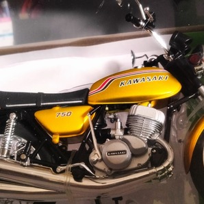 絶版限定 1/12 カワサキ 750SS マッハ H2 ビッグ 2スト トリプル !! ☆ '70s KAWASAKI 750 SS MACHⅣ EUROPE 国産二輪 旧車 ☆ 定形外可 の画像7