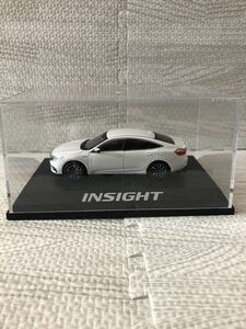 1/43 ホンダ インサイト　INSIGHT ミニカーカラーサンプル プラチナホワイトパール