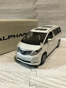 1/30 トヨタ アルファード ALPHARD 前期 カラーサンプル ミニカー　非売品　ホワイトパールクリスタルシャイン