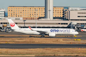 飛行機　デジタル画像 A350 JAL 日本航空 oneworld塗装 13