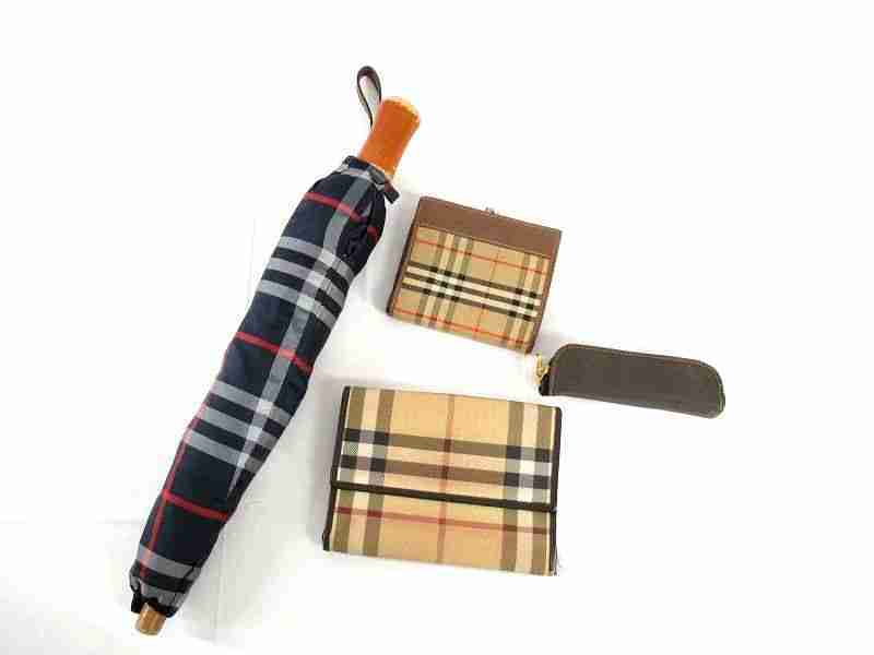 92%OFF!】 3678.未使用品 BURBERRY 折りたたみ傘 nuseluj.com