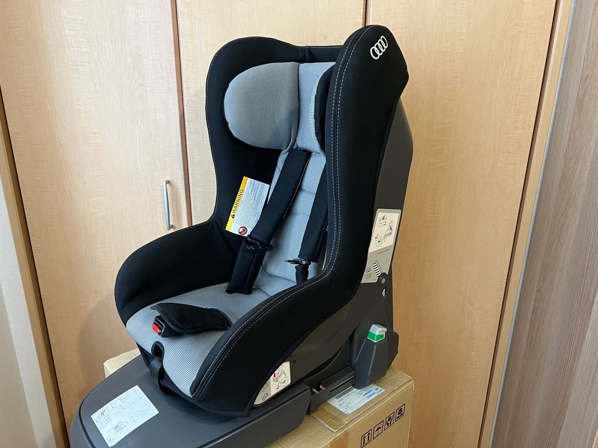 多様な ISOFIX 【激安良品】cybex チャイルドシート ベース付 M ATON