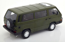 KK scale 1/18 VW Bus T3 Syncro 1987　マットグリーン　ダイキャスト製　ワーゲン　バス_画像2