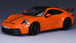 MAISTO 1/18 PORSCHE 911 992 GT3 orange Porsche Maisto 