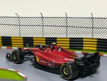 Burago 1/43 Ferrari F1 75 #55 CARLOS SAINZ　フェラーリ　サインツ　ブラーゴ_画像4