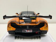 セール品　AUTOart 1/18 McLaren 650S GT3 Winner 12h Bathurst 2016 Gisbergen/Parente/Webb　マクラーレン_画像4