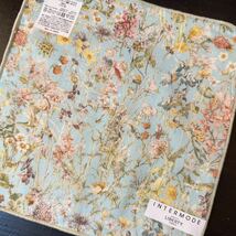 新品 リバティ ミニタオルハンカチ 2枚セット LIBERTY Wild Flowers_画像2