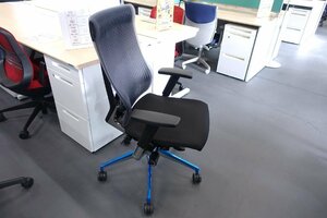 # ITOKIito-kiSpina Spee na chair adjustable elbow KE-757GV-Z9T1SG exhibition goods 