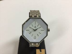 新品●This e S watch 腕時計 8角形 ユニセックス　ホワイト/シルバー