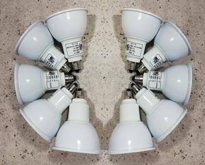 LED電球 5Ｗ 3000K 口金E11 LED 10個 スポットライト 演色性Ra95以上 非調光 ハロゲン電球形 50W相当 TT-5W-E11