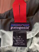 希少　廃盤品　patagonia パフジャケット M ビンテージ レッド　赤_画像5