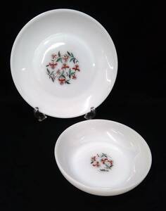 Fire King Fire King цветочный узор мелкая тарелка 23 см суп plate VINTAGE Vintage мед sakru