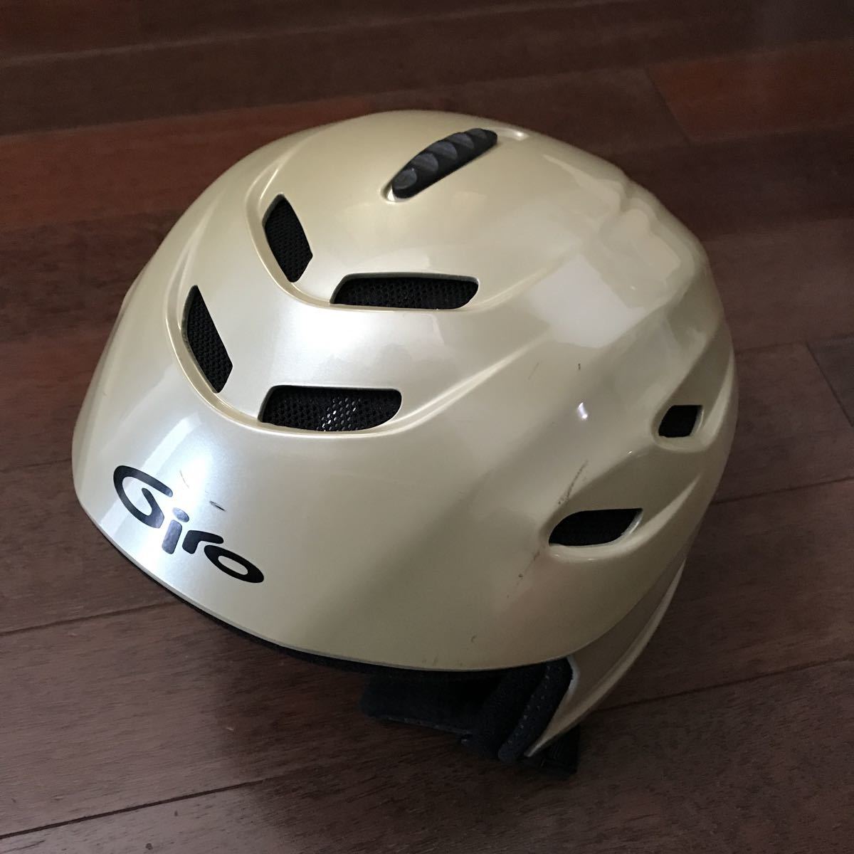 ヤフオク! -giro スキー ヘルメットの中古品・新品・未使用品一覧