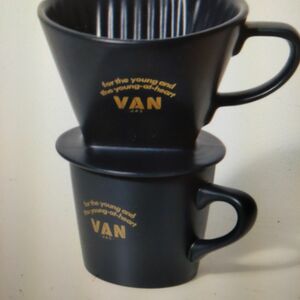 VAN75th記念マグカップ、ドリッパーセット