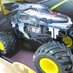 ★特価★入手困難★レア/日本未発売★MONSTER JAM TRUCK BATMAN バットマン/バットモービル/モンスター/4WD/オフロード/USA限定/DCコミック