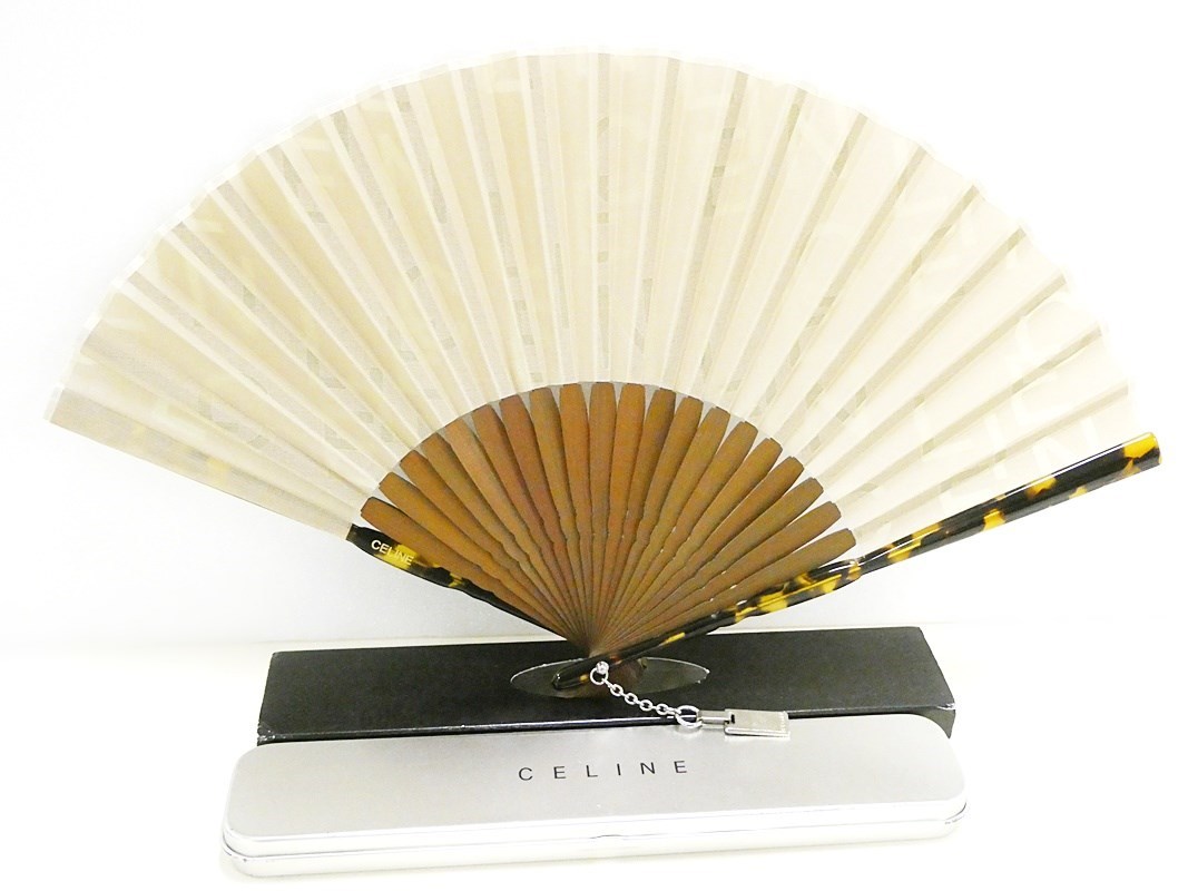 ヤフオク! -「celine セリーヌ扇子」の落札相場・落札価格 ヤフオク! -「celine セリーヌ扇子」の落札相場・落札価格