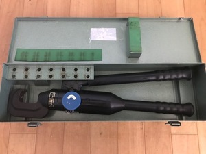 産機興行（カクタス）　手動油圧式T型　圧着工具　SCT-1　（ダイスなし）