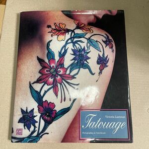 Tatouage victoria lautman タトゥー　写真集　本　tatoo