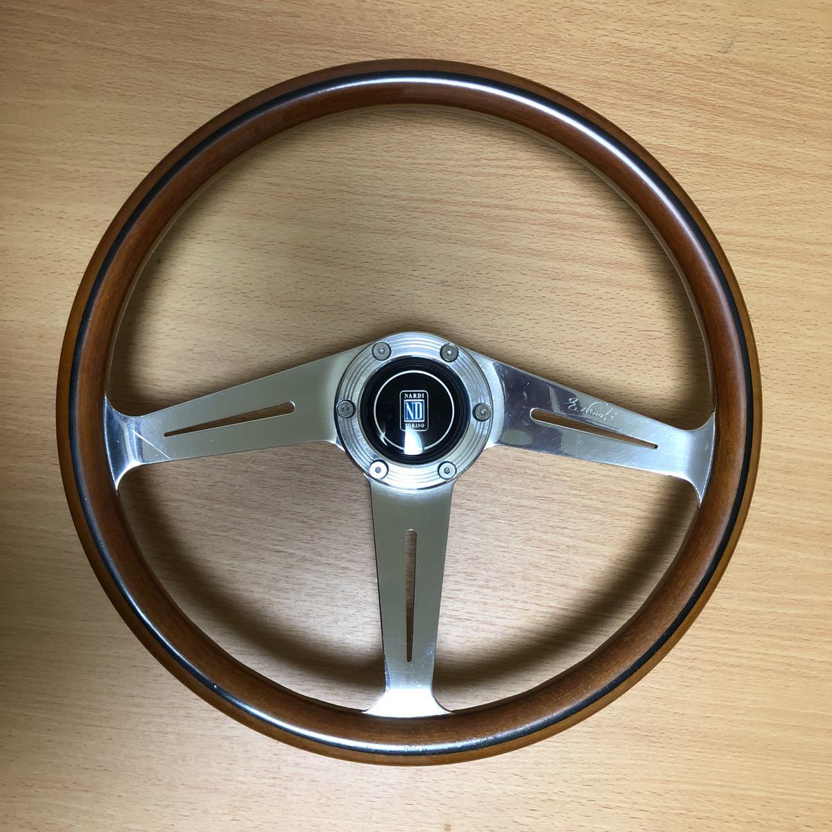 １円スタート【美品】NARDI CLASSIC ・ナルディクラシック サイド