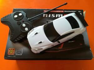 【ジャンク】フルファンクションラジオコントロールカー NISSAN GT-R NISNO WHITE