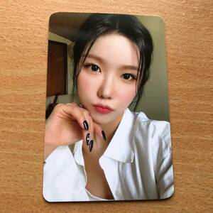 DAWON(dawon) cosmos young lady (WJSN). go in trading card 2022 photo book [ Daily ]FILM MINI BOOK Ver. K-POP Korea 