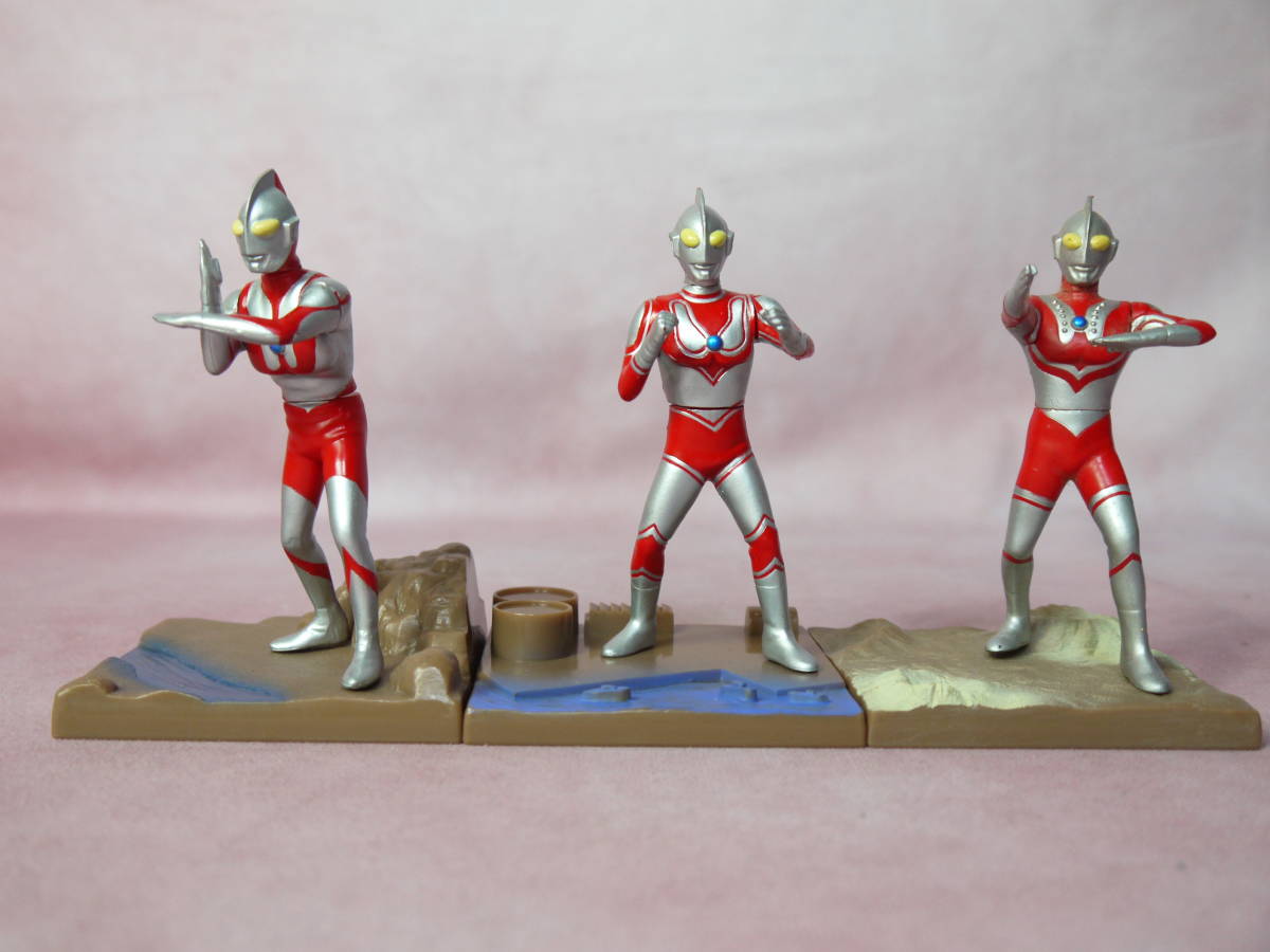 送料無料 輸送箱未開封 Ultimate Article メガハウス ウルトラマン