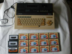 MZ-700 PC ＋ S-BASIC,Hu-BASIC, ゲームソフト13本　【送料込み】