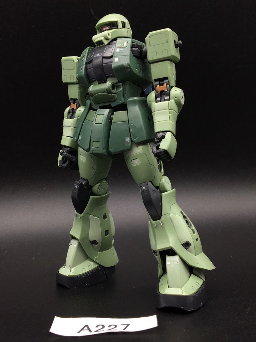 T-ポイント5倍】 ガンプラRG完成品 MS-06f ザクII プラモデル