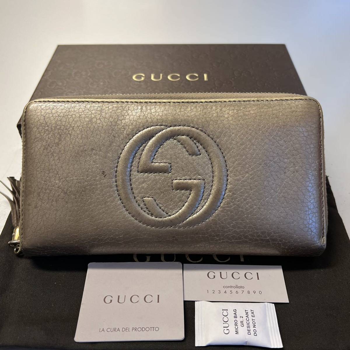 未使用に近い！ グッチ GUCCI 財布 長財布 パイソン ホースビット