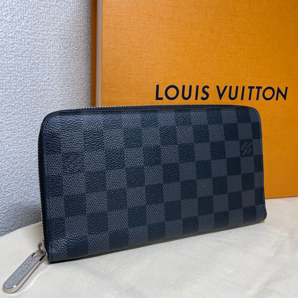 ルイヴィトン ジッピーオーガナイザー タイガ 長財布 89 メンズ