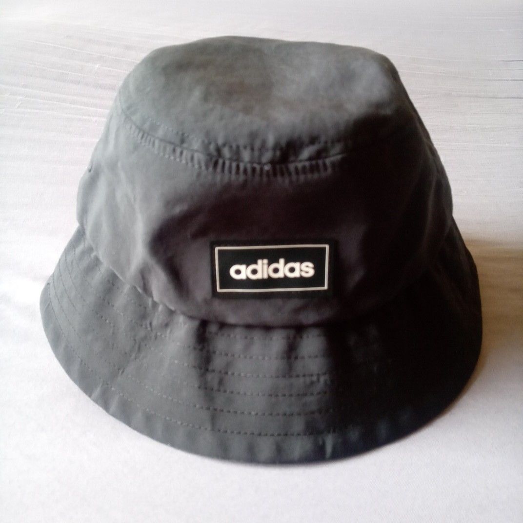 男女兼用 カジュアルウェア 【M002】adidas Prada Re-Nylon バケット