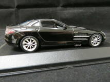 1/43　メルセデスベンツ　SLR　マクラーレン　2003　ブラック_画像4