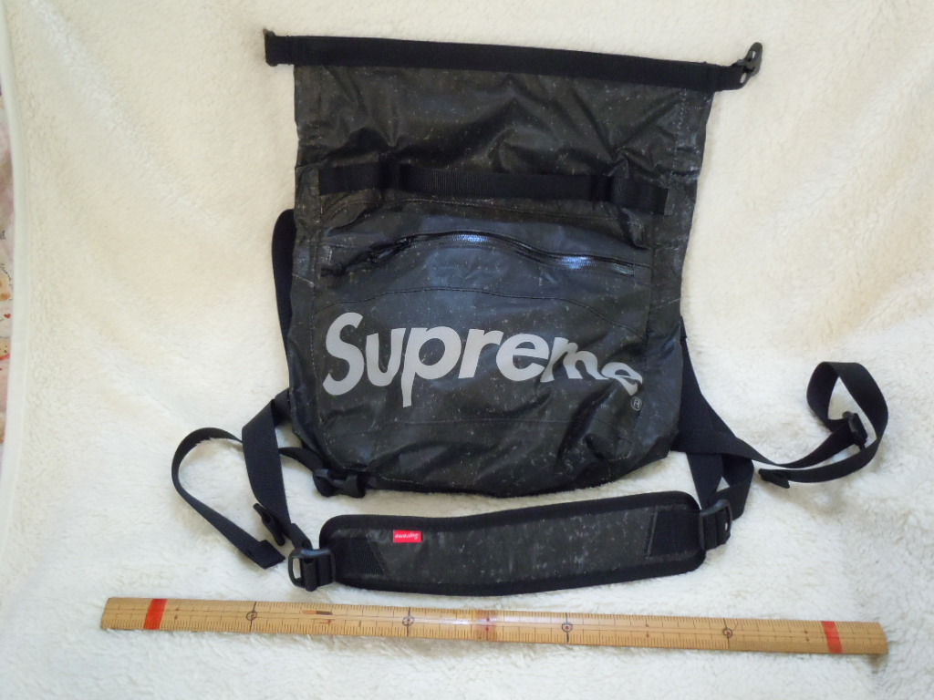 ヤフオク! -supreme バッグ ショルダーの中古品・新品・未使用品一覧