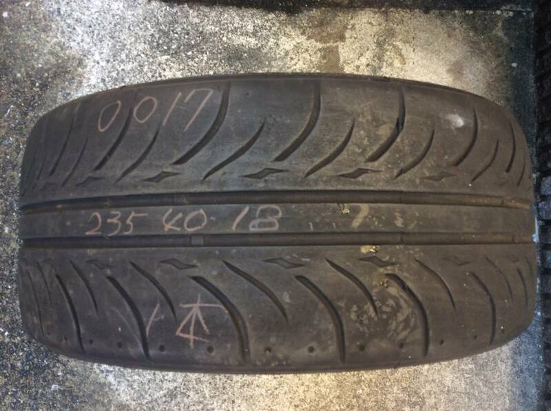 235/40R18 ゼェスティノタイヤ ZESTINO Gredge 07R 1本 バリ山 2017年製ですが新鮮味有り 1本だけ欲しい方へ 間に合わせ用へ