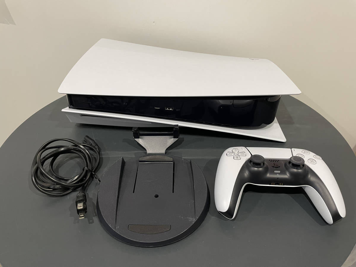 PlayStation 5 (CFI-1000A01)の値段と価格推移は?|253件の売買情報を PlayStation 5 (CFI-1000A01)の値段と価格推移は?|253件の売買情報を