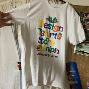 新品　グラニフ　はらぺこあおむし　Tシャツ　L かわいい　白　半袖Tシャツ 